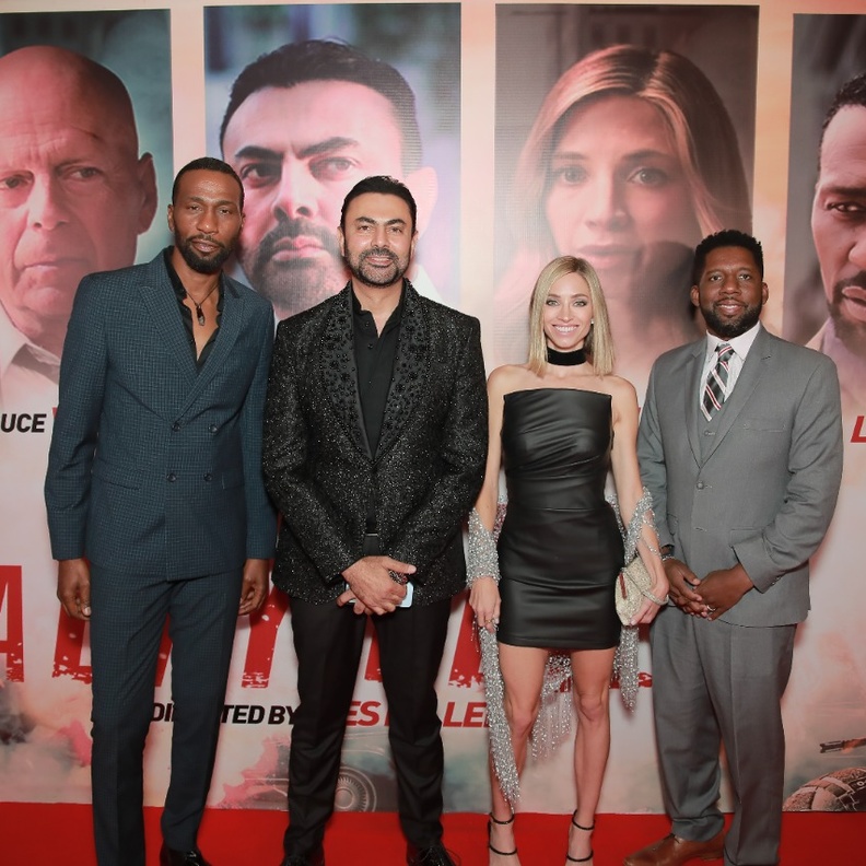 النجوم في العرض الخاص لفيلم "A Day to Die"