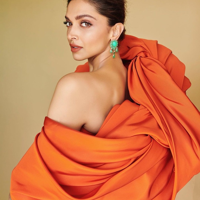 ديبيكا بادوكون تظهر كضيف شرف في فيلم شاروخان الجديد Jawan