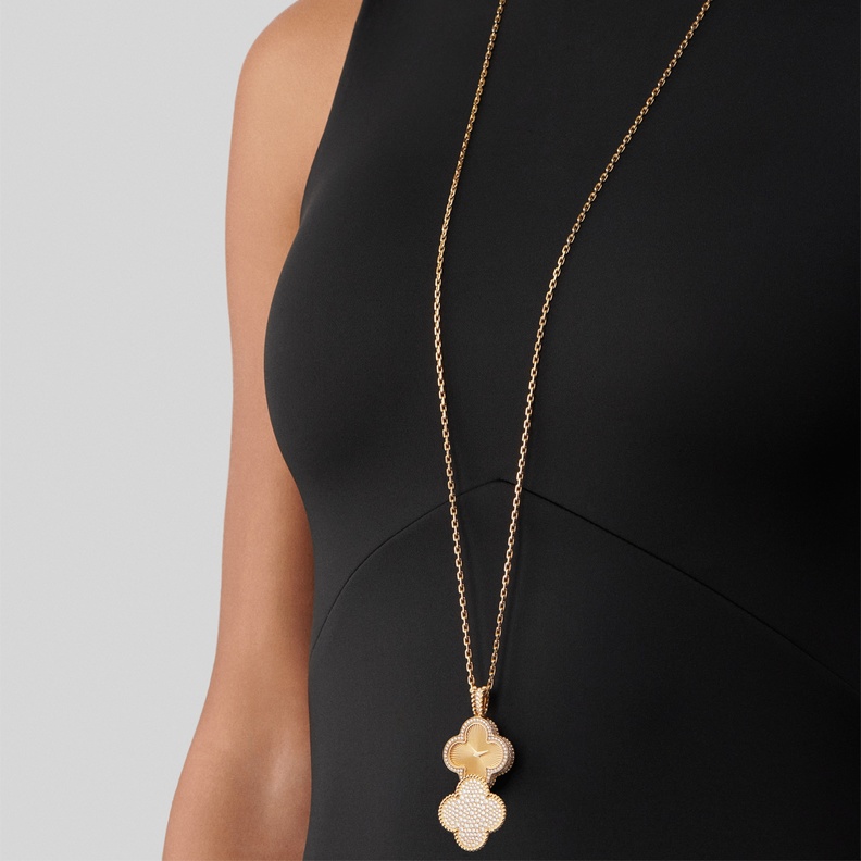 صيحات ساعات السلاسل تعود من جديد في 2022