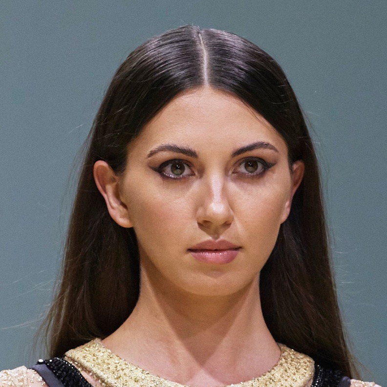 طرق ذكية للحصول على شعر مالس بدون حرارة