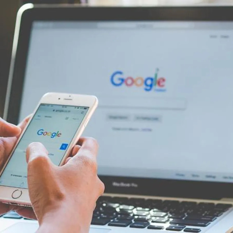 عطل بسيط في خدمة غوغل يفضح سيطرتها على حياتنا