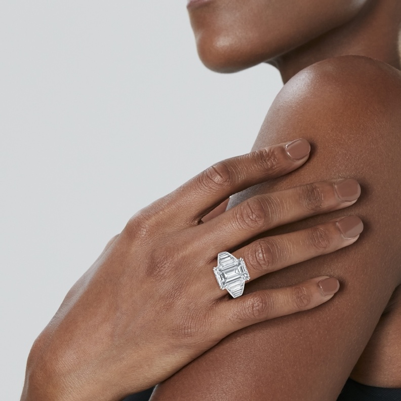 اجمل مجوهرات الخريف من مزاد كريستيز Jewels Online