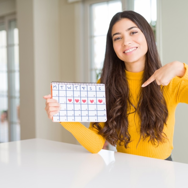 أطعمة تساعد على تنظيم الدورة الشهرية ومتى تعتبر الدورة متأخرة