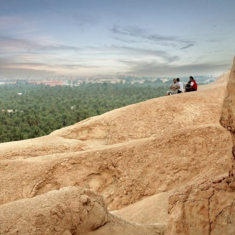 جبل القارة وجهة ساحرة لعشاق الطبيعة - المصدر روح السعودية