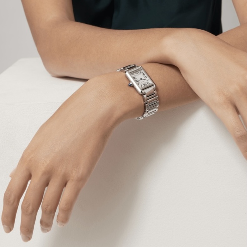 ساعات يد نسائية معدنية من Cartier