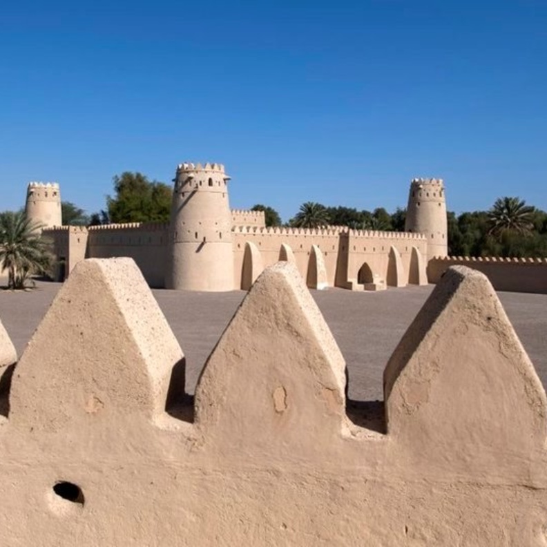 سحر التاريخ في قلعة الجاهلي - المصدر وام.