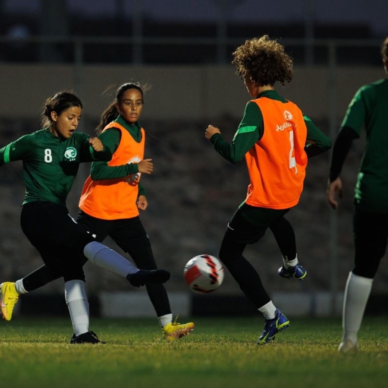 "عالية الرشيد" تفتخر بإطلاق النسخة الأولى من الدوري السعودي الممتاز لكرة القدم للسيدات