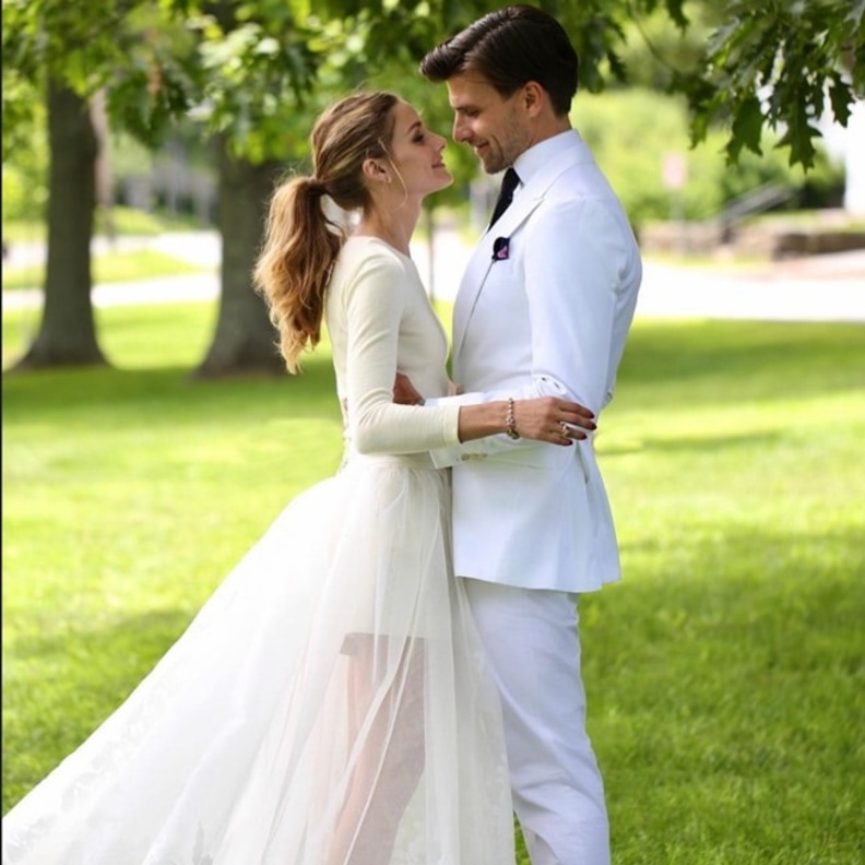 فستان زفاف مع ذيل@oliviapalmero