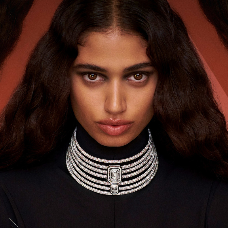 قلادة Divine Enigma من ميسيكا Messika