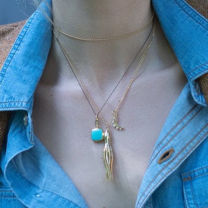 قلادة Turquoise Enamel Vermeil Cushion Locket من MONICA RICH KOSANN