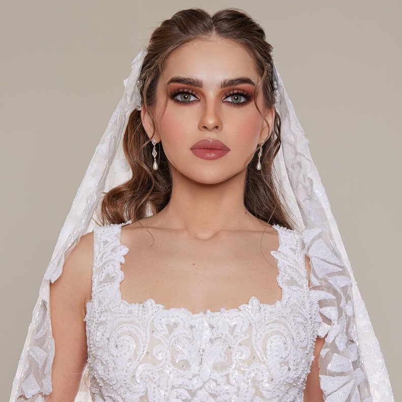 مكياج سموكي قوي بأسلوب زينب المعبر