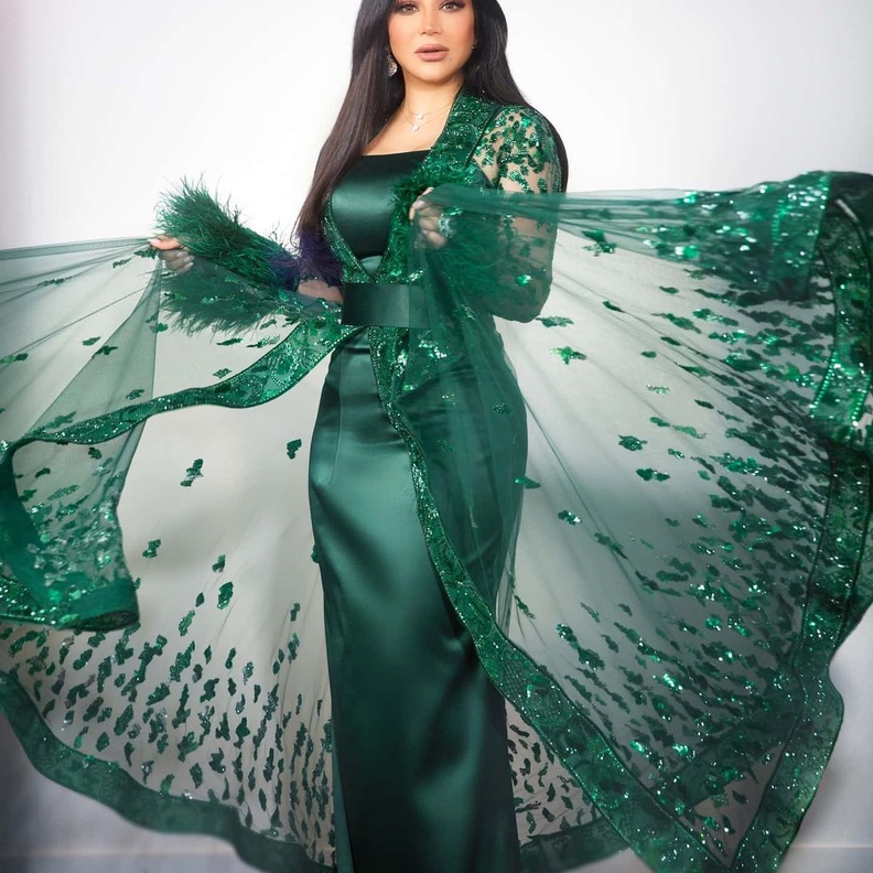 إطلالات راقية لليوم الوطني السعودي 92 من وحي مشاهير السعودية والخليج