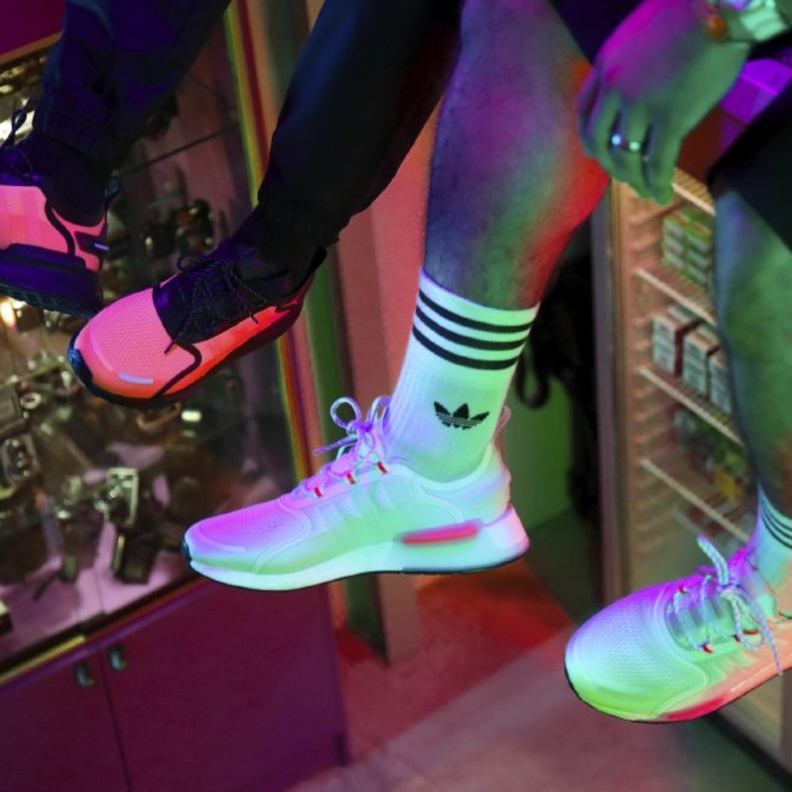 adidas Originals تقدم حذاء (3NMD V) الجديد