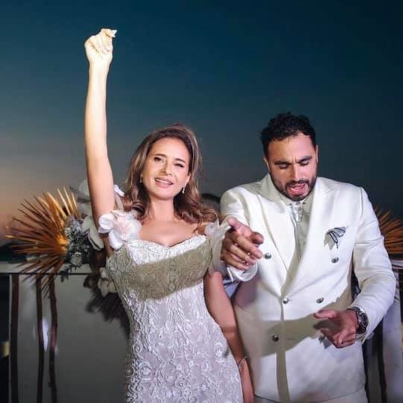 نيللي كريم وهشام عاشور