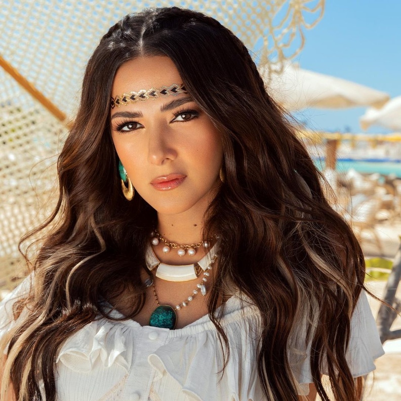 دنيا سمير غانم