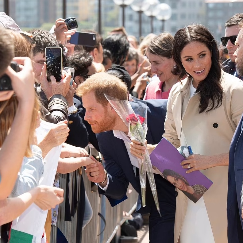 كتاب جديد يتهم ميغان ماركل بالتنمر على الموظفين الملكيين