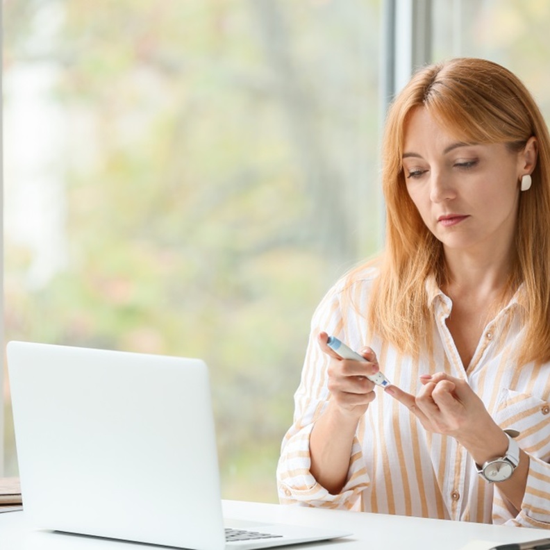 8 نصائح ضرورية لمريضات السكري خلال ساعات العمل