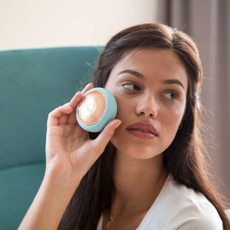 كل ما ترغبين في معرفته عن علاج بشرتك بضوء LED 