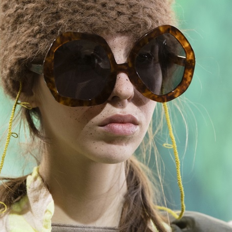 موضة النظارات الدائرية حاضرة لخريف وشتاء 2022-2023 من Gregis