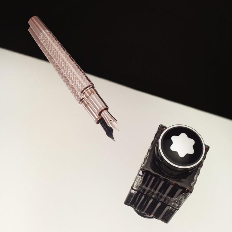 تشكيلة الأبراج والرموز من "مون بلان"