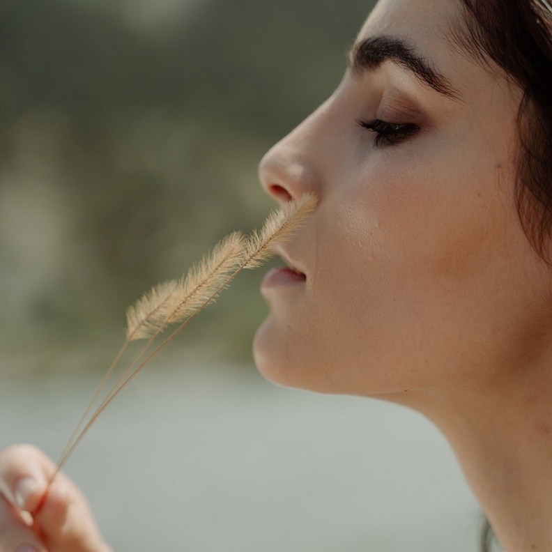 إحصلي على أنف خال من الرؤوس السوداء بهذه الطرق الفعالة