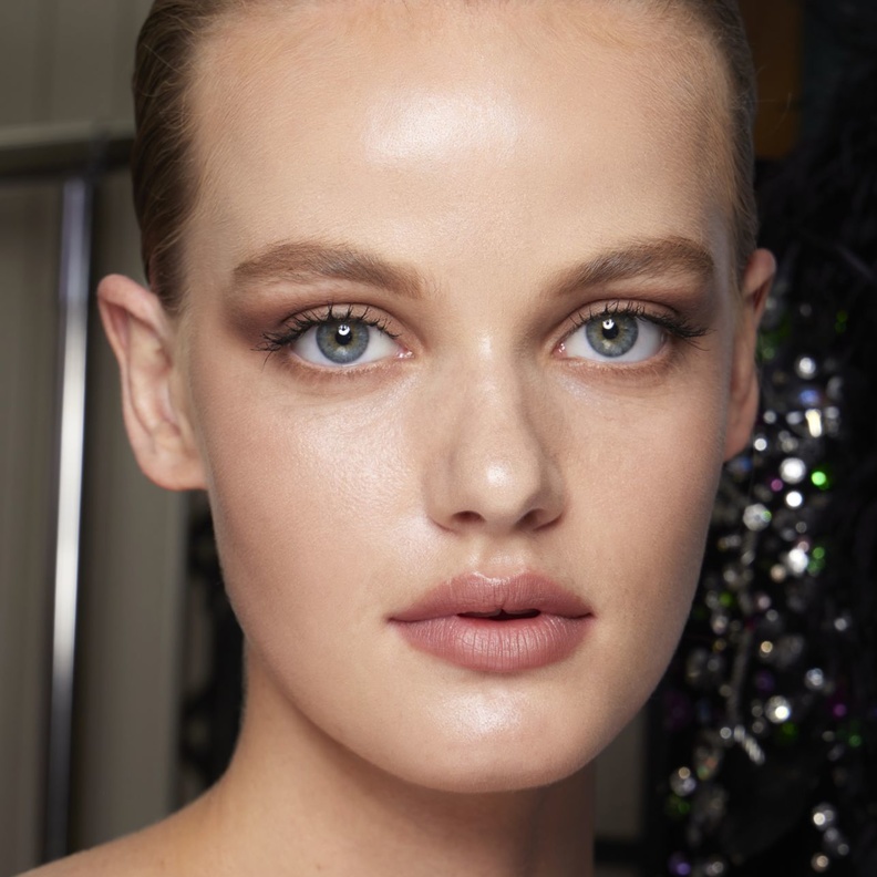 أفكار طبيعية لبشرة مشرقة قبل اليوم الوطني السعودي 92