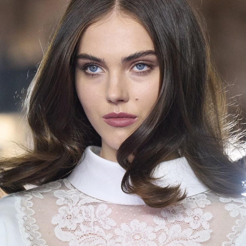 نصائح طبيعية للحصول على شعر صحي وناعم