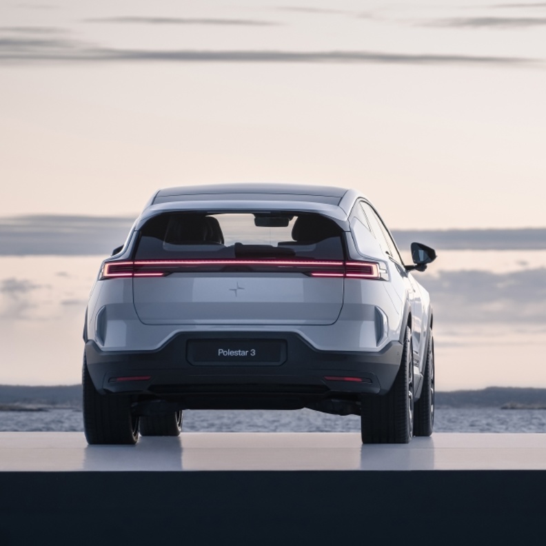 "Polestar 3" سيارة كهربائية متعدّدة الاستخدام تُطرح للمرّة الأولى