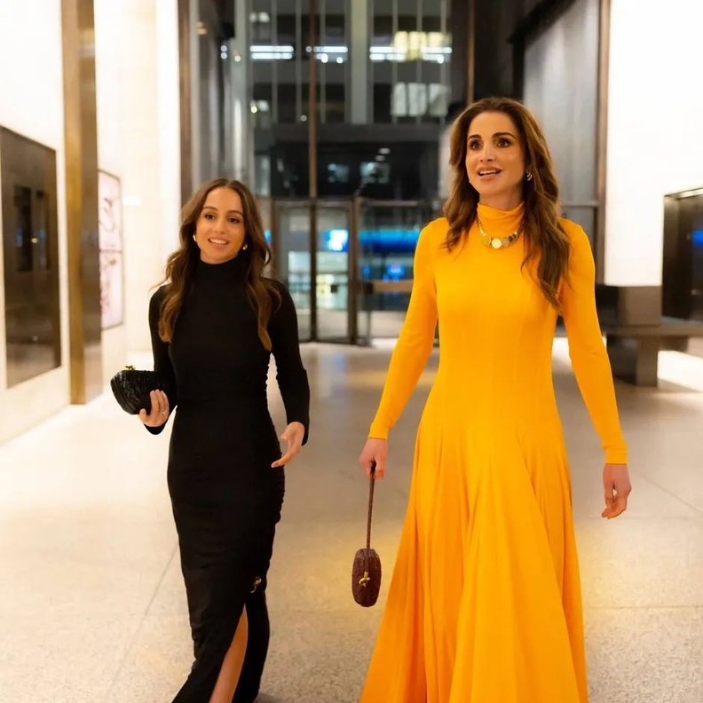 الملكة رانيا وابنتها 