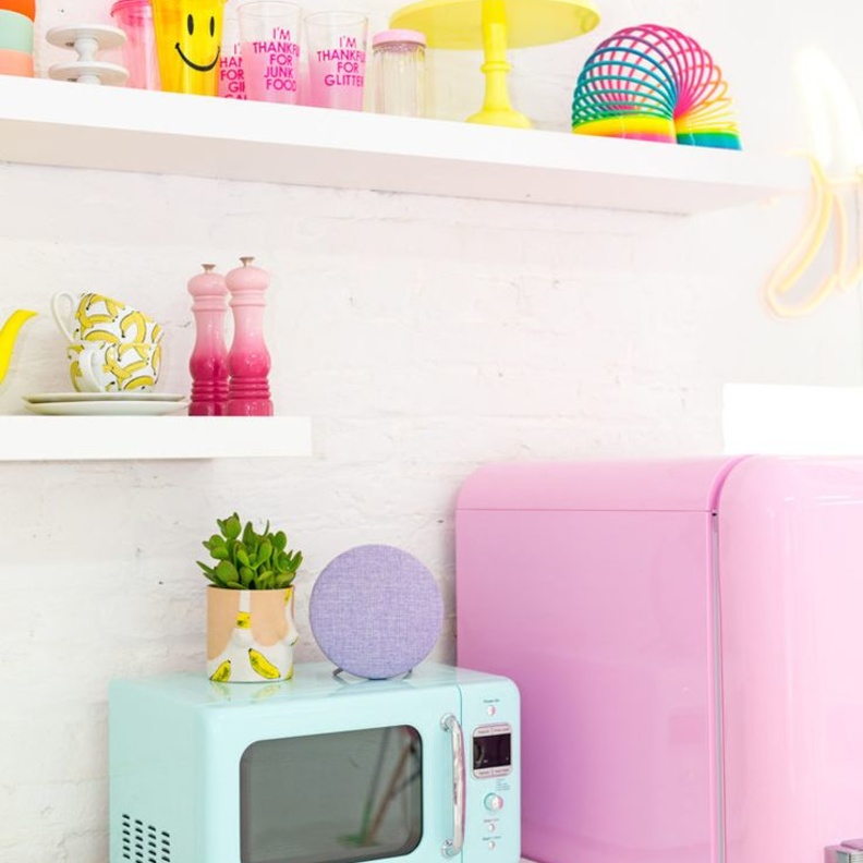 أجهزة المطبخ باللون الباستيل