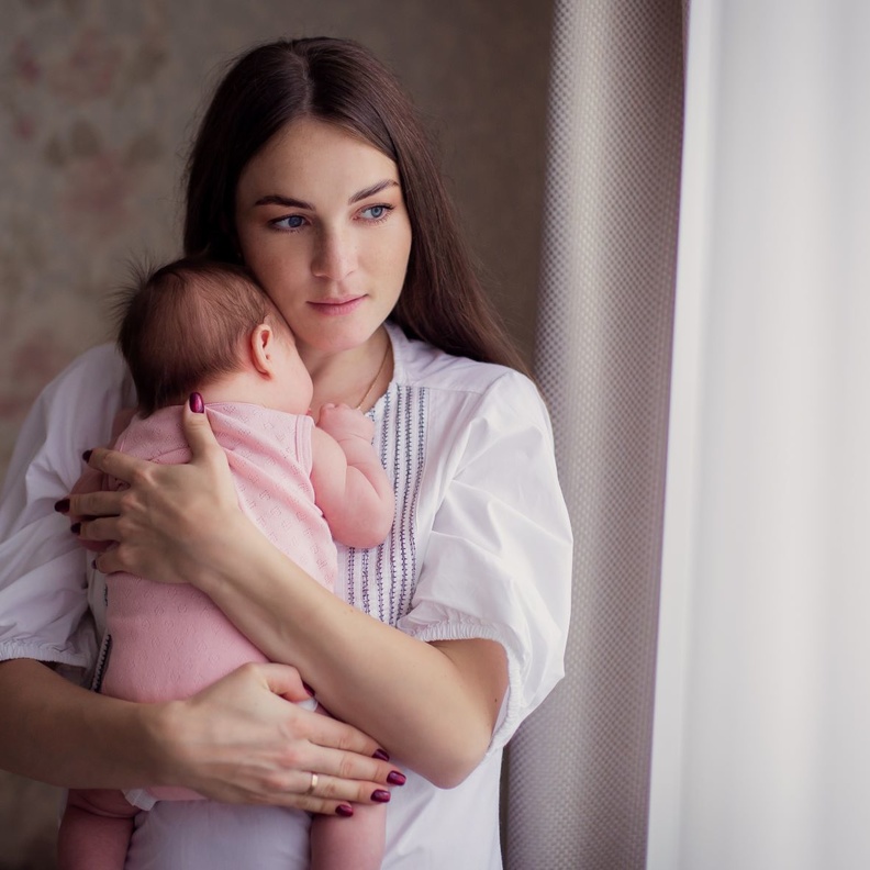 أسباب الشلل الدماغي عند الأطفال الرضع وأعراضه