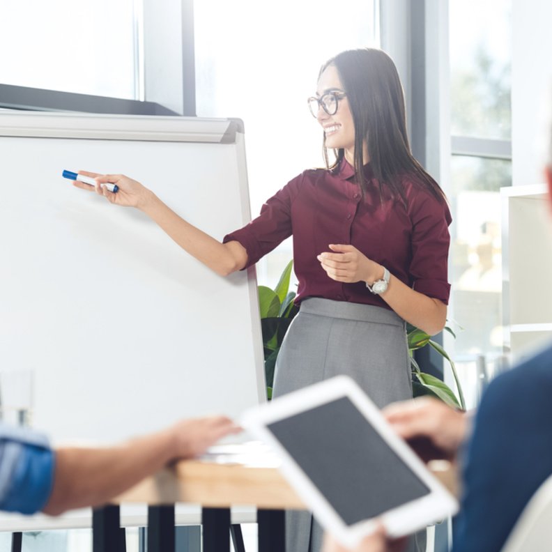 أهم مراحل تطوير الذات والثقة بالنفس في العمل