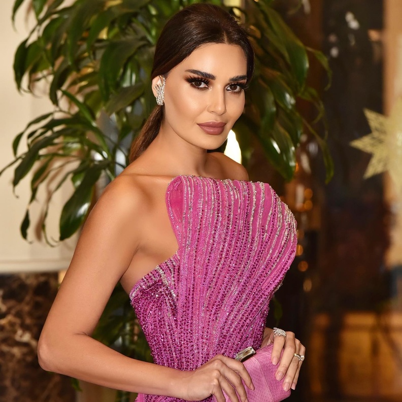 إطلالة مجوهرات سيرين عبد النور