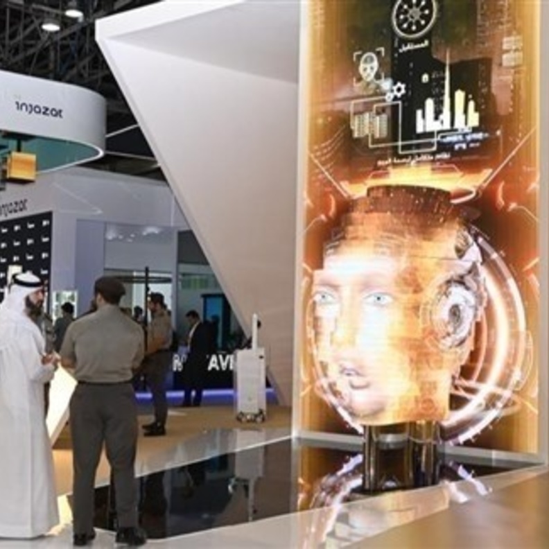 إقامة دبي تستعرض نظام بصمة الوجه المعتمد على الذكاء الاصطناعي