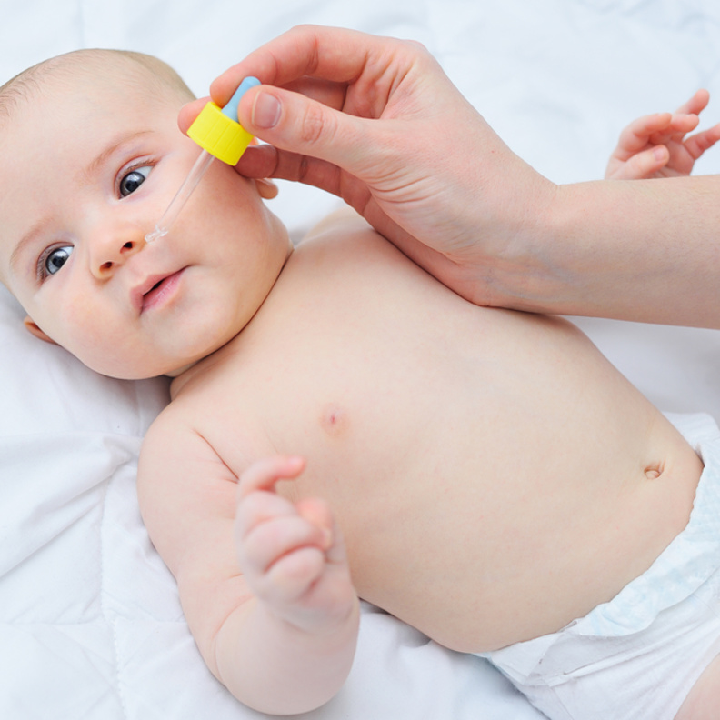 انسداد الأنف عند الأطفال وقت النوم .. إليكِ أسباب وطرق العلاج