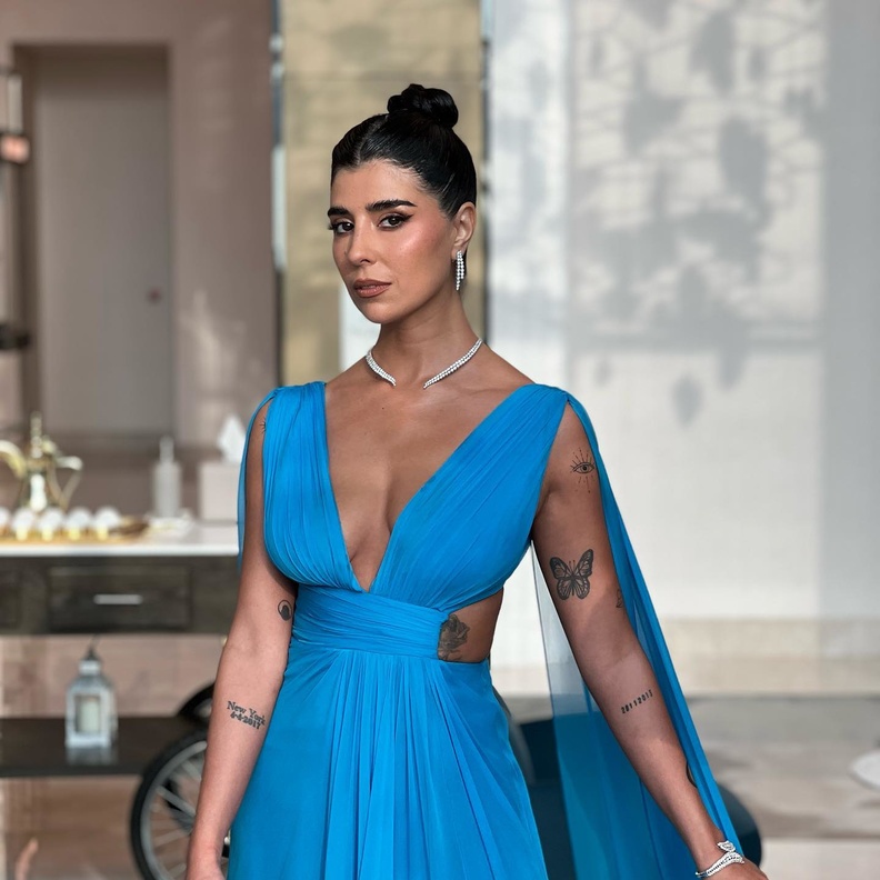 زينة مكي بقطع مجوهرات مرصّعة بالماس من العلامة التجارية Azar Gems