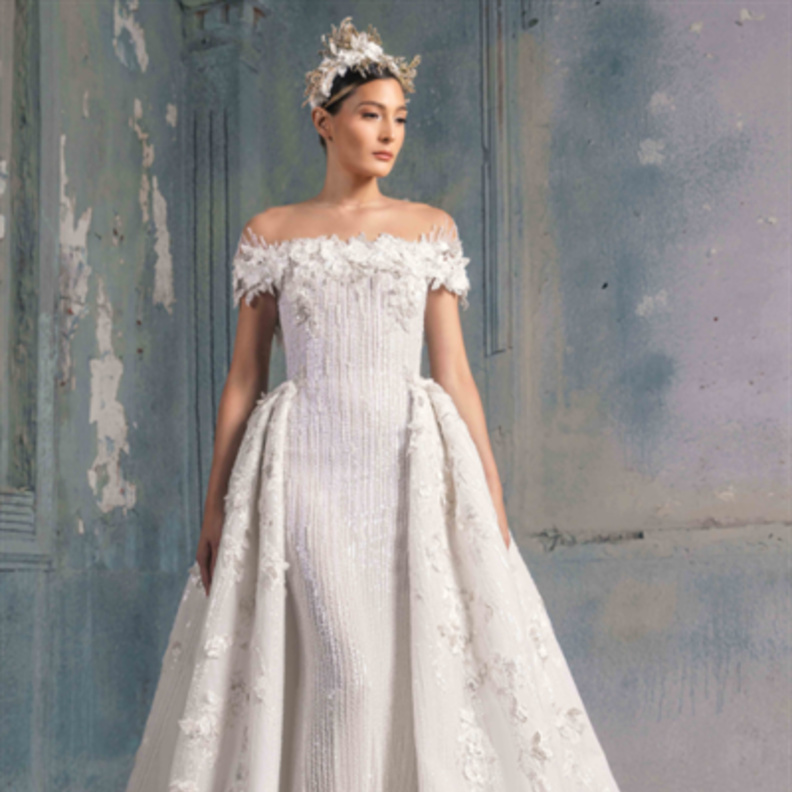 فساتين زفاف أوف شولدر@tonyward