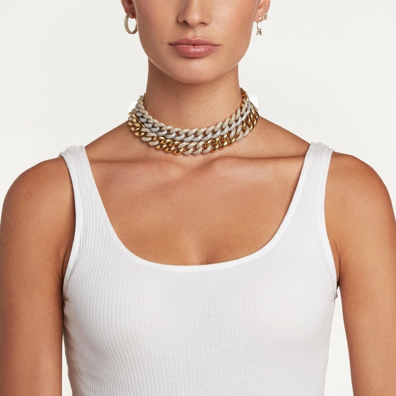 قلادة  ALTERNATING PAVE JUMBO LINK من SHAY