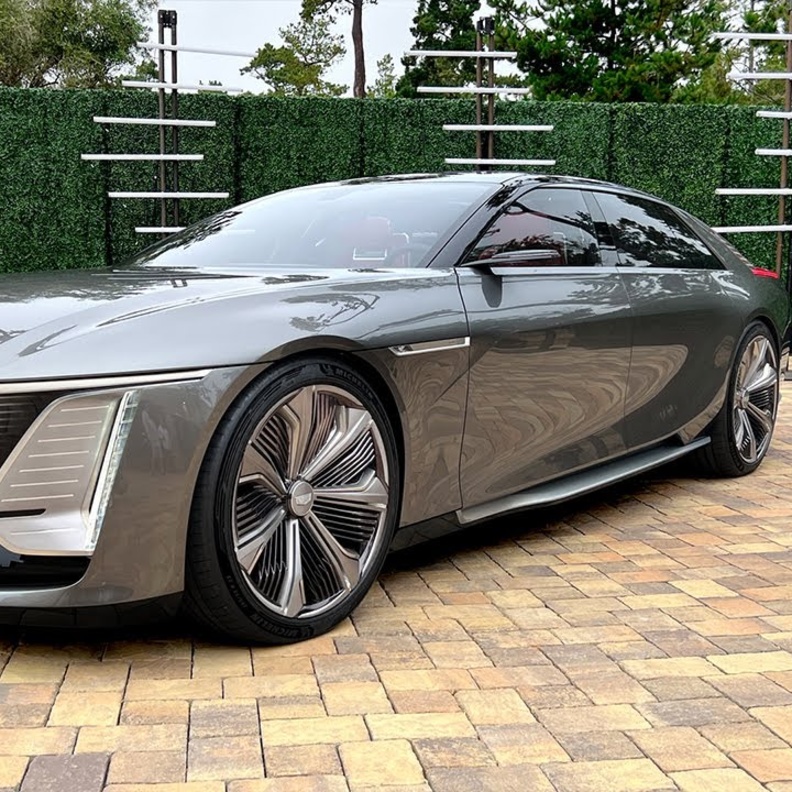 كاديلاك تستعرض تحفتها الفنية Celestiq