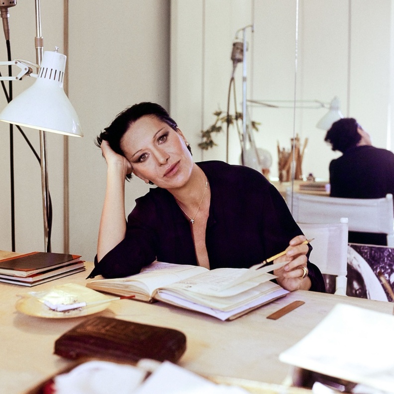 لم تبدأ بيريتي حياتها المهنية في عالم المجوهرات