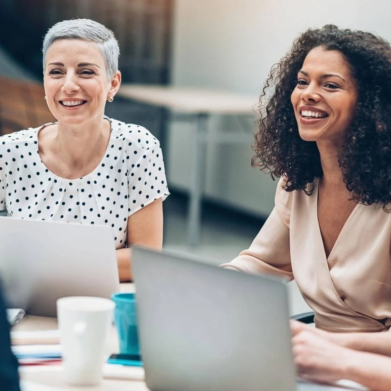 ما هو دور المرأة في قيادة التغيير عن طريق تطوير الذات؟