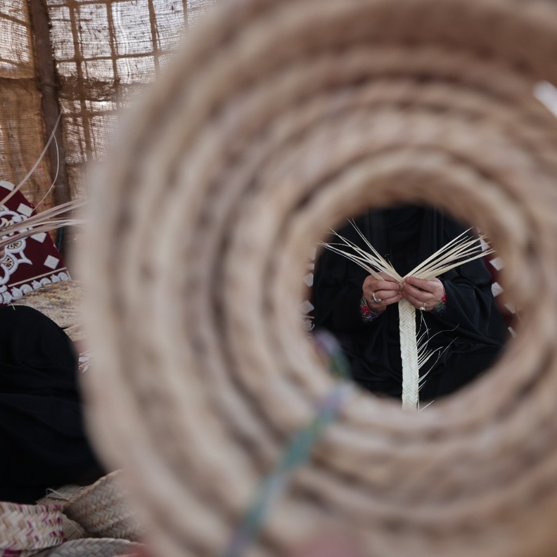 مهرجان دلما التاريخي.. مسابقات بحرية ممتعة وتجارب تراثية ساحرة بالإمارات