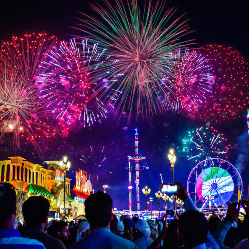 فعاليات ترفيهية وعروض نارية بانتظار زوار مهرجان "ديوالي 2022" في دبي