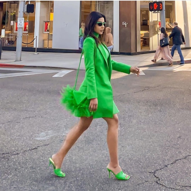 مهيرة عبد العزيز