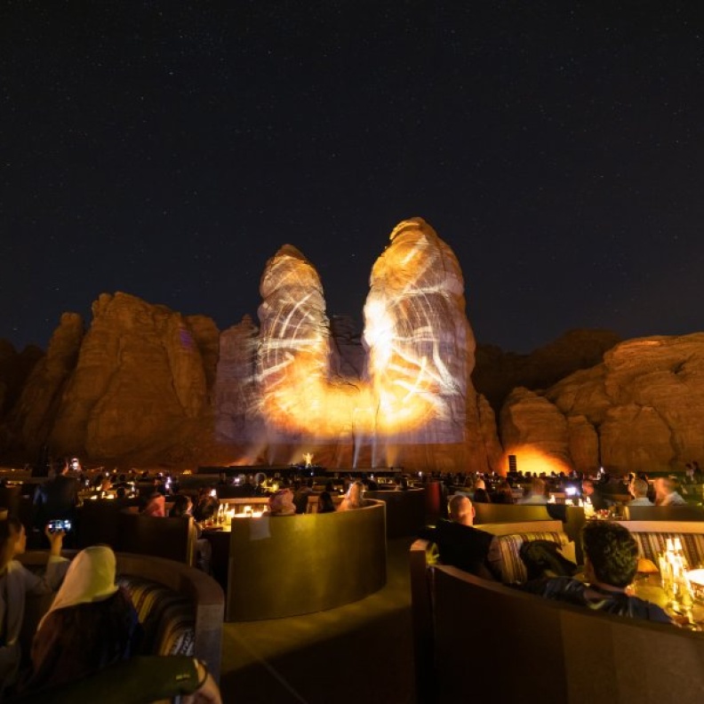 منتجع بانيان تري العُلا يُرحّب بالضيوف في لحظة تاريخية بدأت منذ مليون سنة