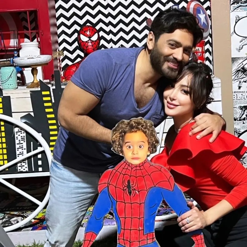 تامر حسني وبسمة بوسيل