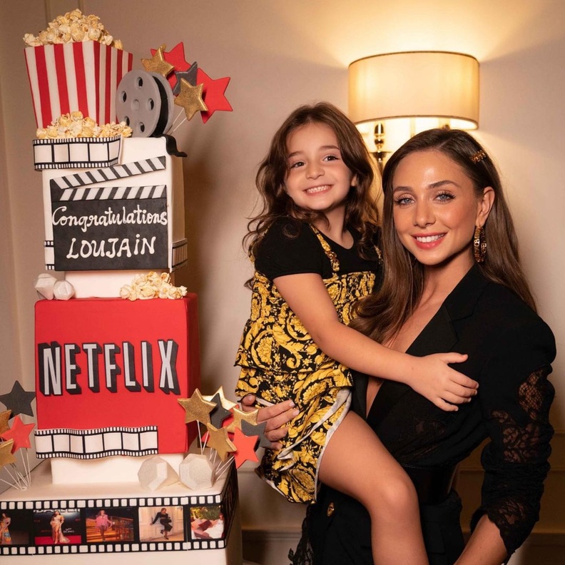 لجين عضاضة وابنتها