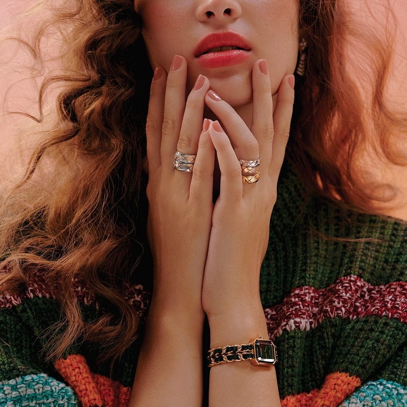 جلسة تصويرية خاصة بـ "هي" تحت عنوان Ultimate Freedom 