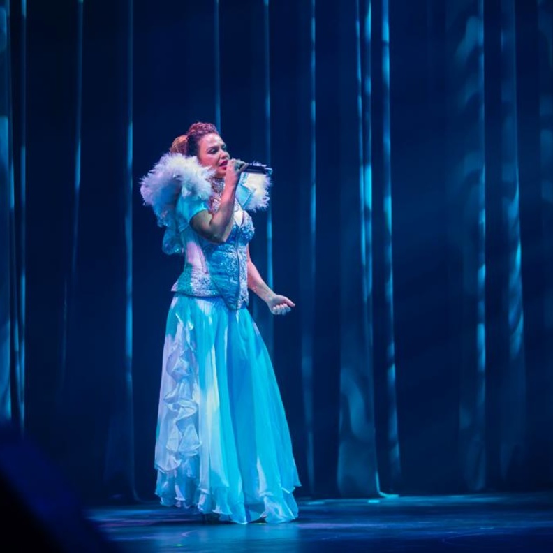 ما لا تعرفه عن السيرك الغنائي" كرونوس لي فارفاديس".. تجربة فوق الخيال في موسم الرياض