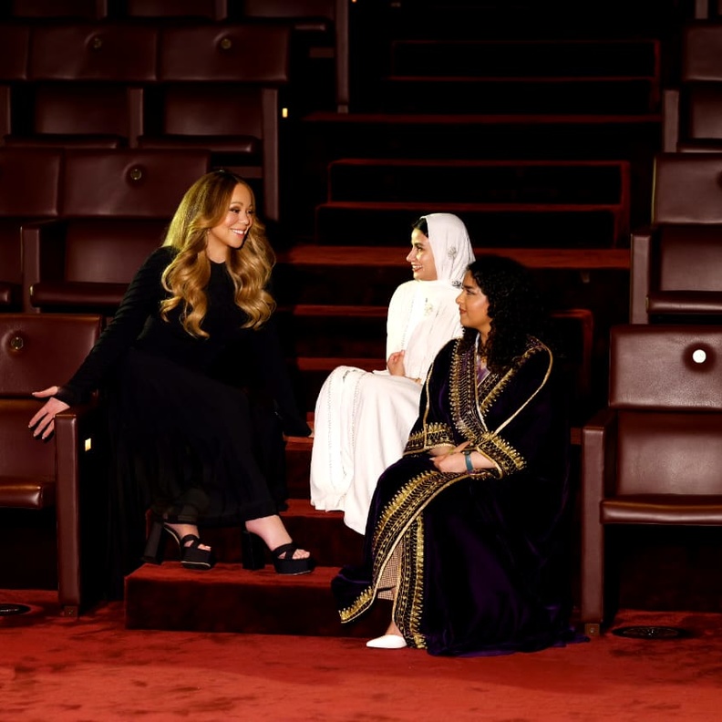 ماريا كاري تخطف الأنظار من جديد في العلا 